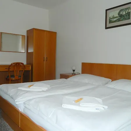 Hotel Hvezda Cheb