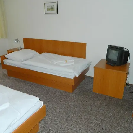 Hvezda Hotel Cheb